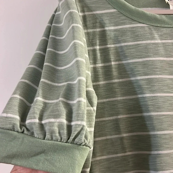 Bibi puff sleeve top - Picture 2 of 4